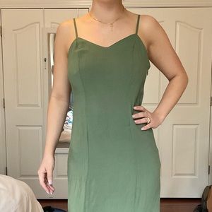 Green midi xhilaration dress